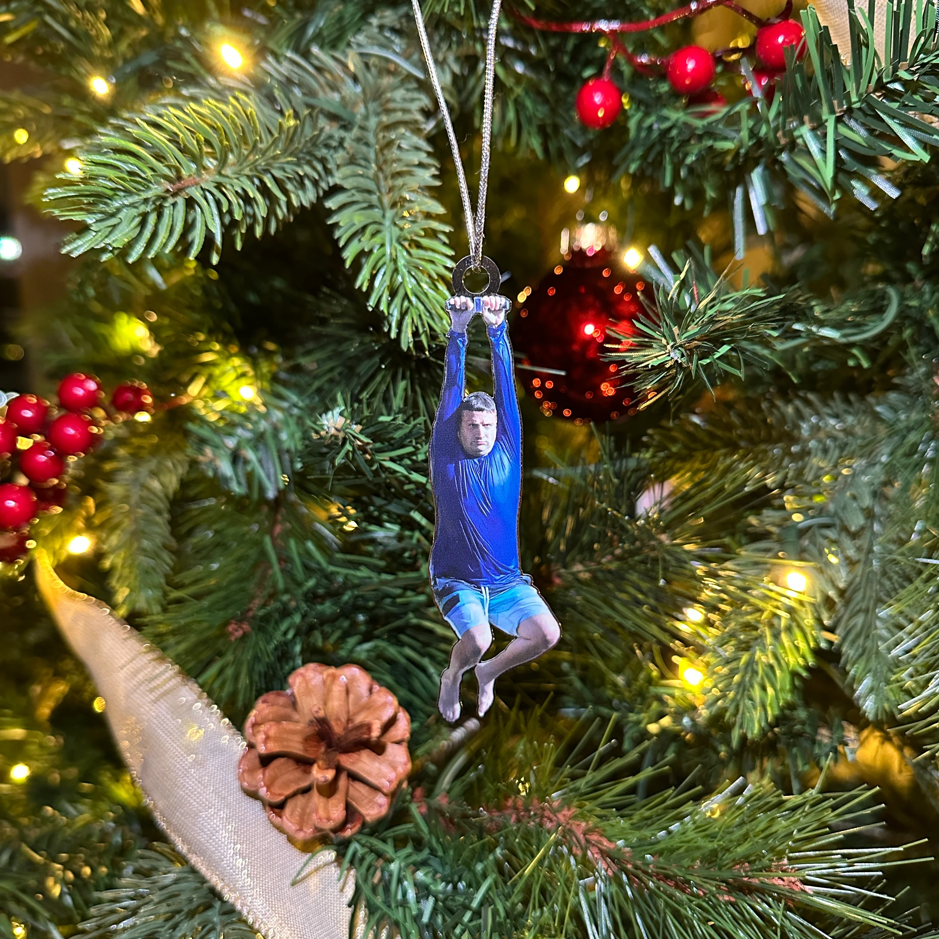 Zipline Ronnie Metal Hanger - Image 8
